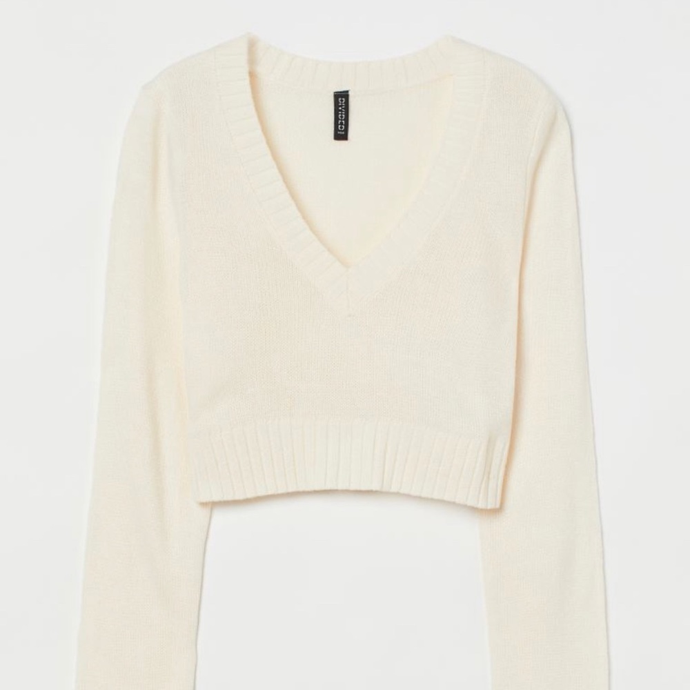 H&M Divided Cream Knit Sweater